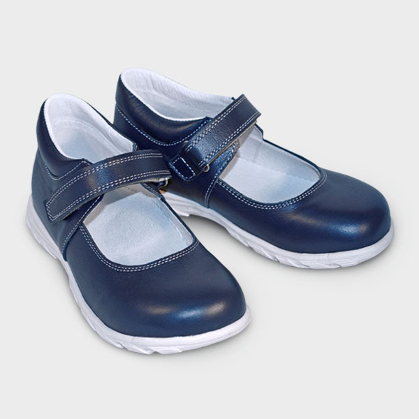 Туфли белая подошва. Детские туфли 33587п-2. Туфли School Futurino для девочки. Фаберлик синие туфли школьные. Синие туфли детские.